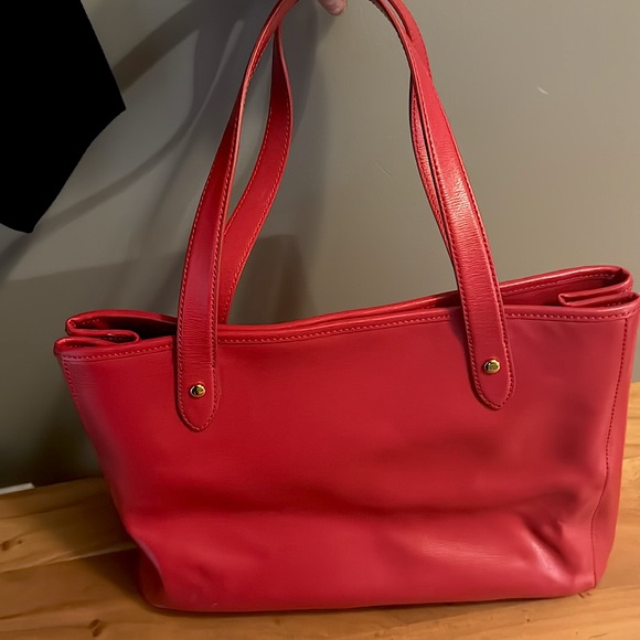 Barely used deep/ruby red Ralph Lauren Luxury leather bag - Picture 3 of 3